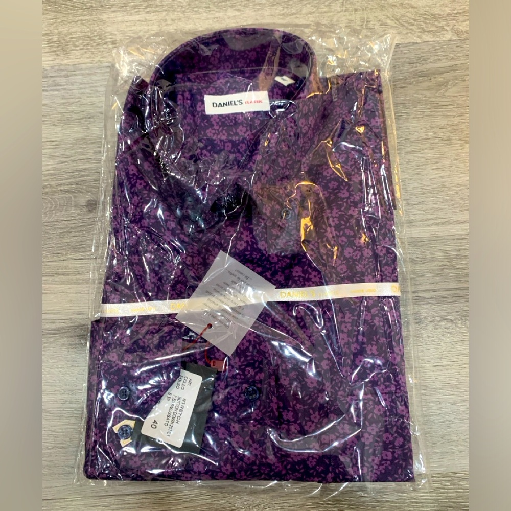 Men’s button down shirt from Italy, EU size 40
